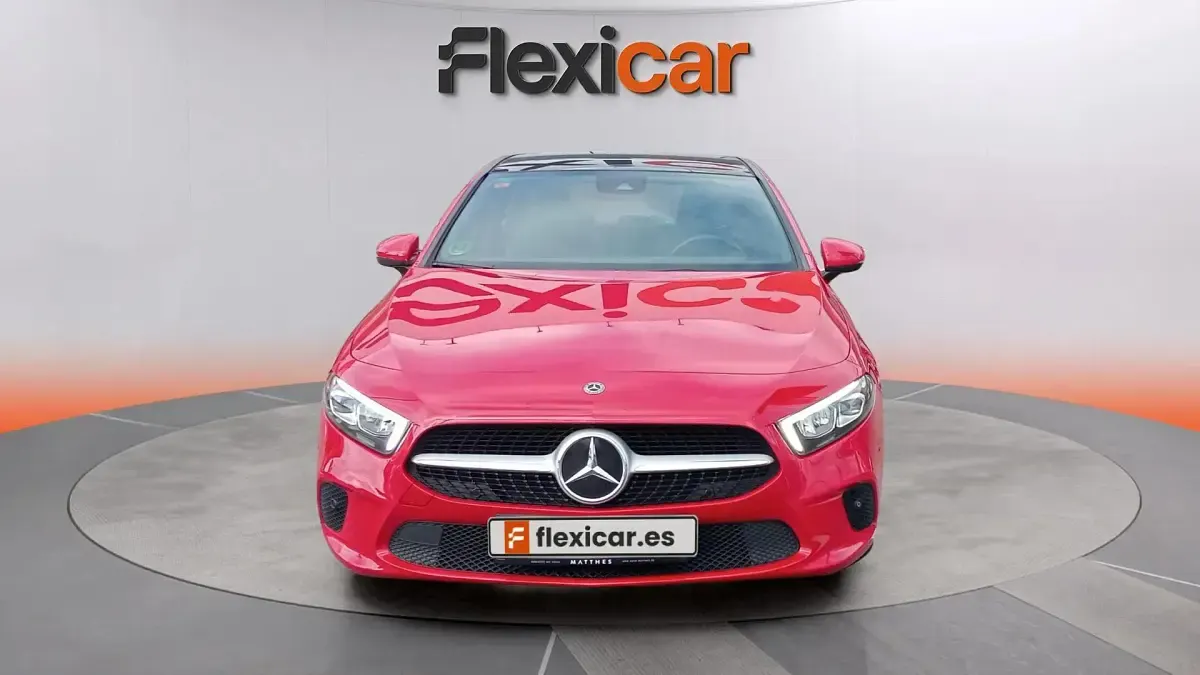 Usado Mercedes A200 150 CV (110 kW) 2019 Rojo Berlina