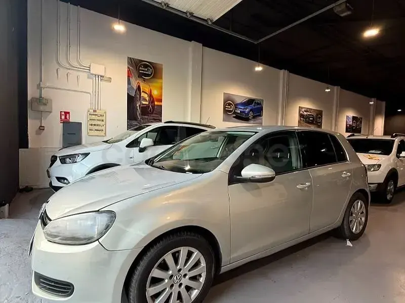 Usado VW Golf VI Advance 122 CV (89 kW) 2009 Beige Berlina