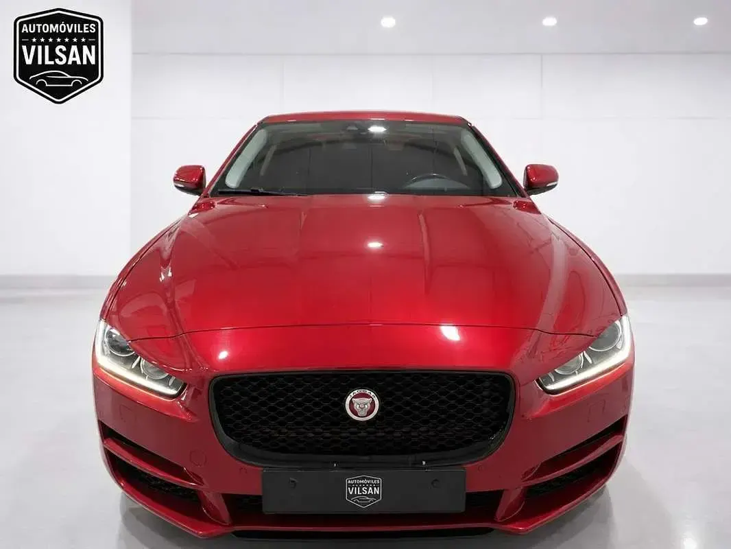 Usado Jaguar XE Pure 179 CV (131 kW) 2015 Burdeos Berlina
