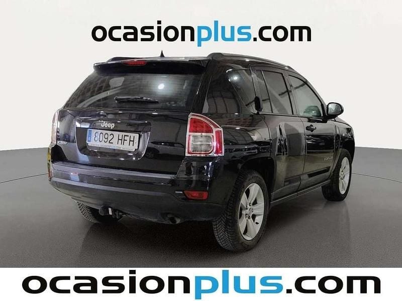 Usado Jeep Compass Sport 136 CV (100 kW) 2011 Negro SUV