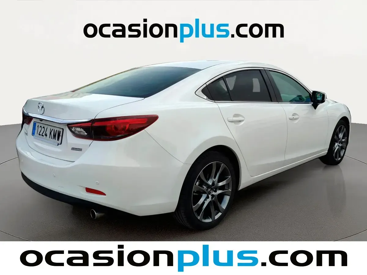 Usado Mazda 6 Luxury 175 CV (128 kW) 2018 Blanco Berlina