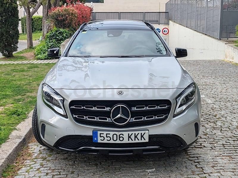 Usado Mercedes GLA220 177 CV (130 kW) 2018 Gris / plata SUV