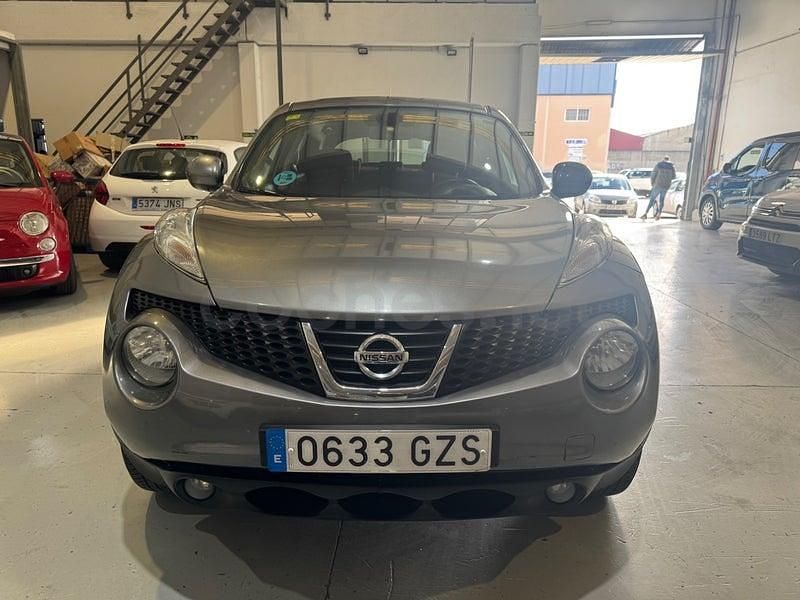 Usado Nissan Juke Tekna 117 CV (86 kW) 2011 Gris / plata SUV