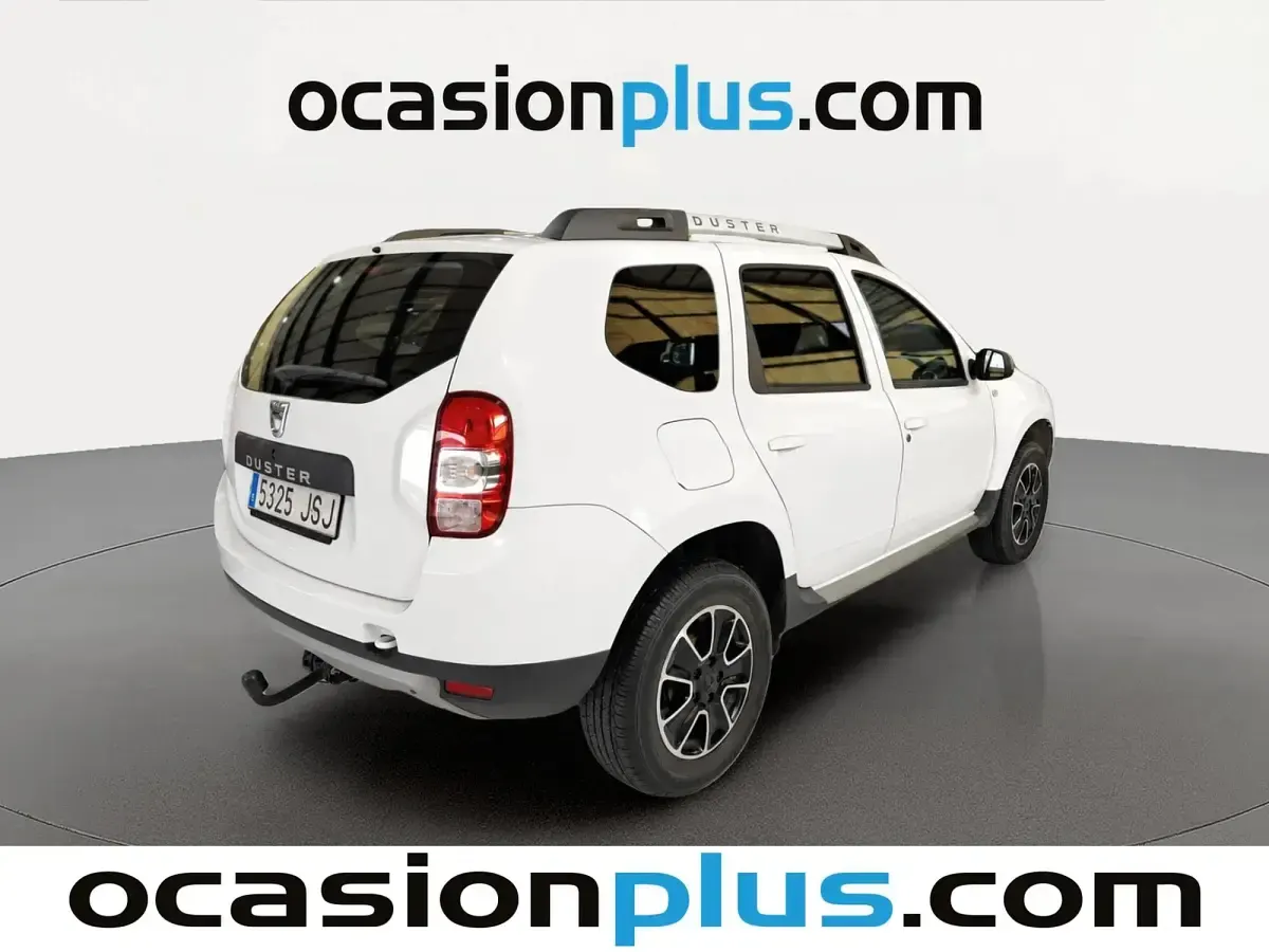 Usado Dacia Duster Lauréate 90 CV (66 kW) 2016 Blanco SUV