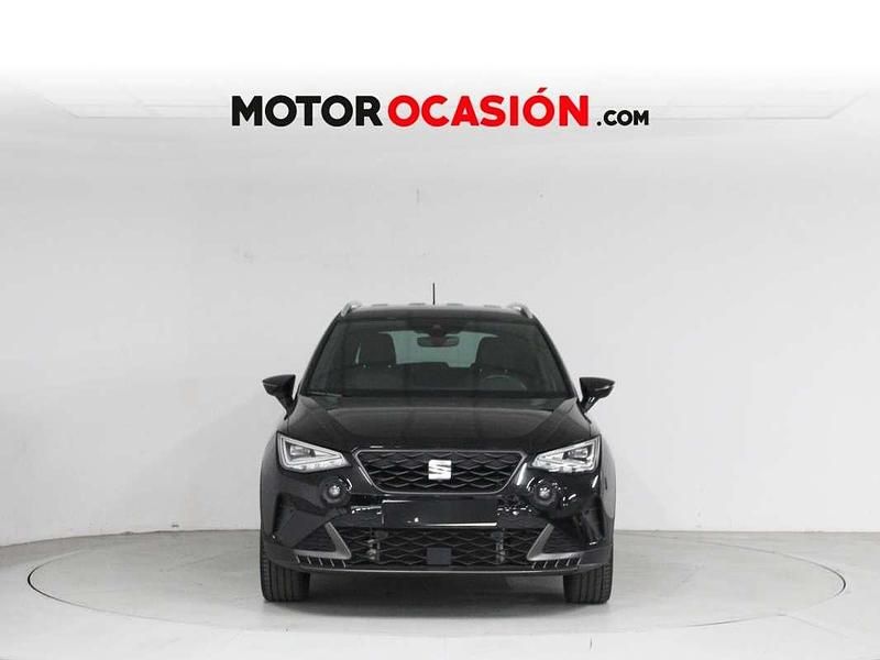 Usado Seat Arona FR 110 CV (80 kW) 2022 Negro SUV