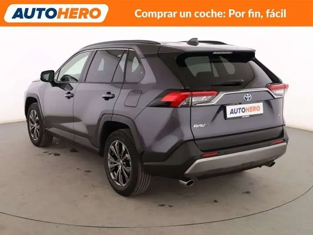 Usado Toyota RAV4 Hybrid Style 220 CV (161 kW) 2025 Gris SUV