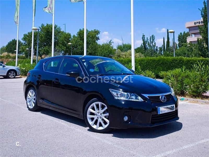 Negro Usado 2011 Lexus CT200h Berlina | 9300 € (Precio justo) - Imagen 1/4