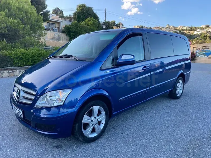 Usado Mercedes Viano 163 CV (119 kW) 2011 Azul Monovolumen