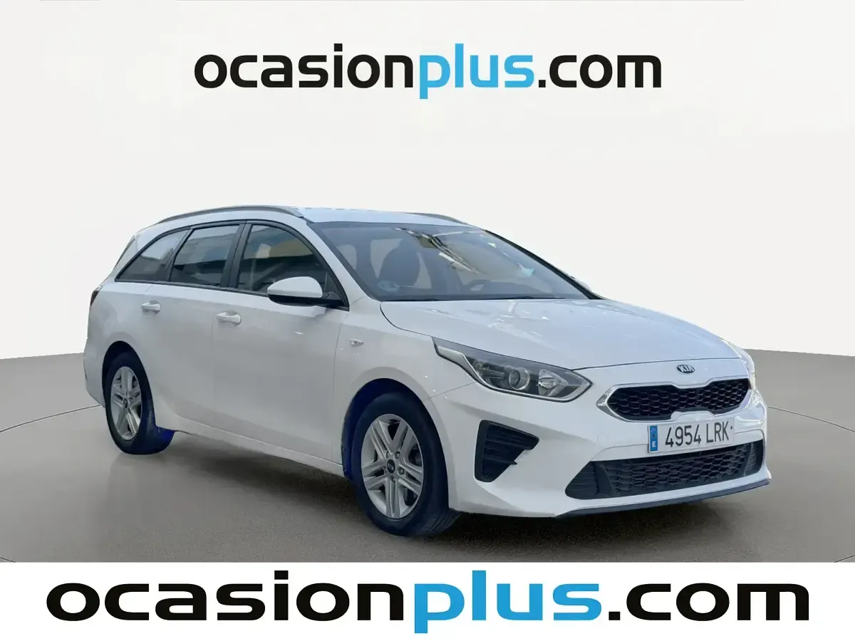 Usado Kia Ceed 120 CV (88 kW) 2021 Blanco Utilitario