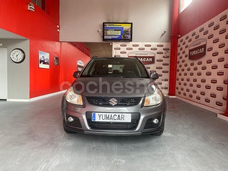 Usado Suzuki SX4 GL 135 CV (99 kW) 2013 Gris / plata SUV