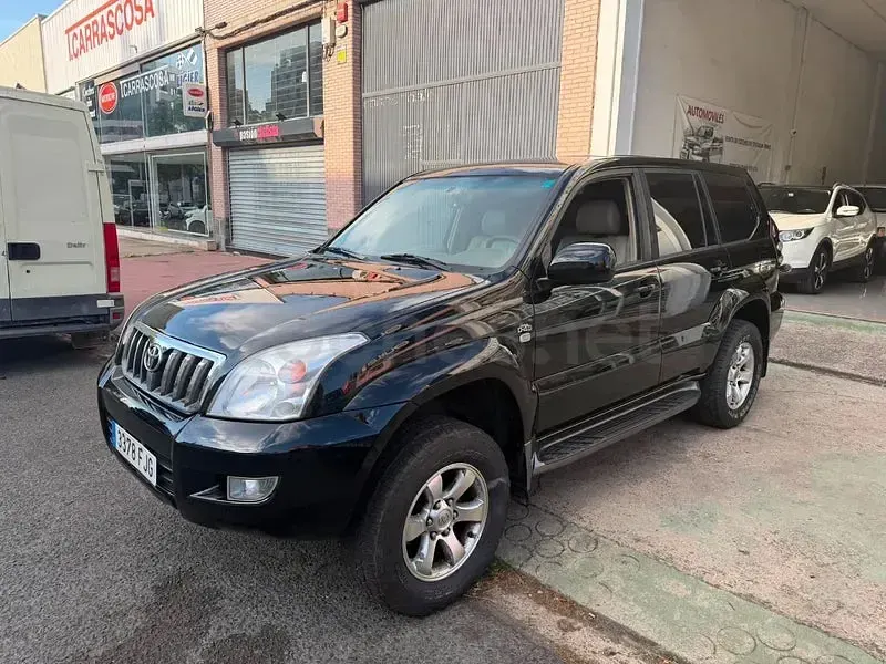 Usado Toyota Land Cruiser 173 CV (127 kW) 2006 Negro SUV