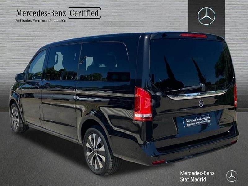 Usado Mercedes V250 190 CV (139 kW) 2023 Negro Monovolumen