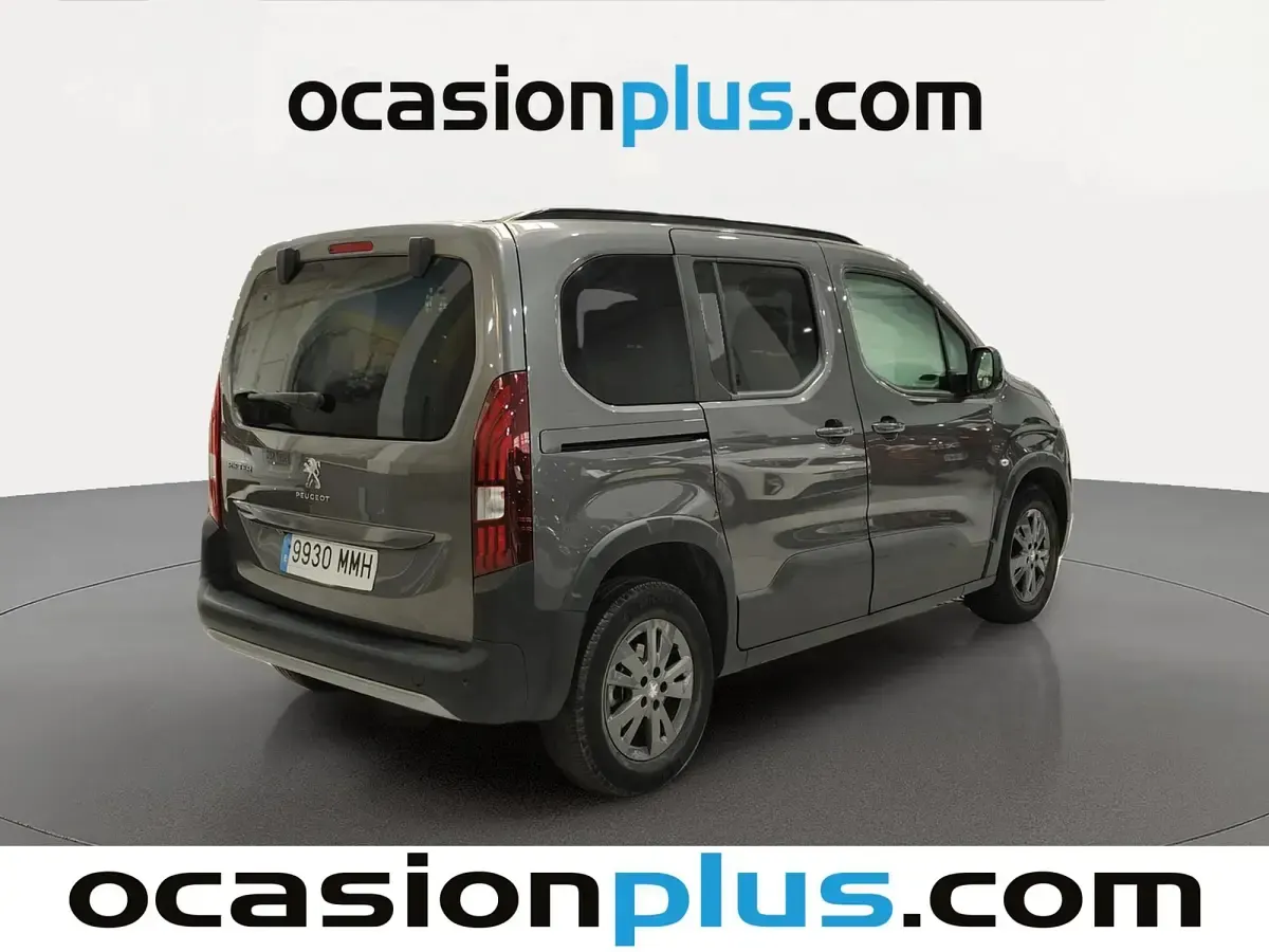 Usado Peugeot Rifter Allure 110 CV (80 kW) 2023 Gris Monovolumen