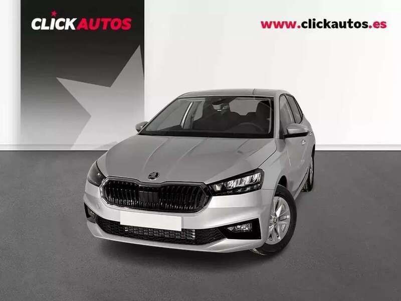 Plateado Usado 2025 Skoda Fabia Selection Utilitario | 18.750 € (Buen precio) - Imagen 1/4