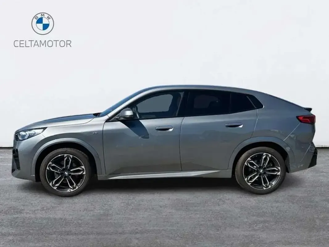 Usado BMW X2 Comfort Edition 150 CV (110 kW) 2025 Gris SUV