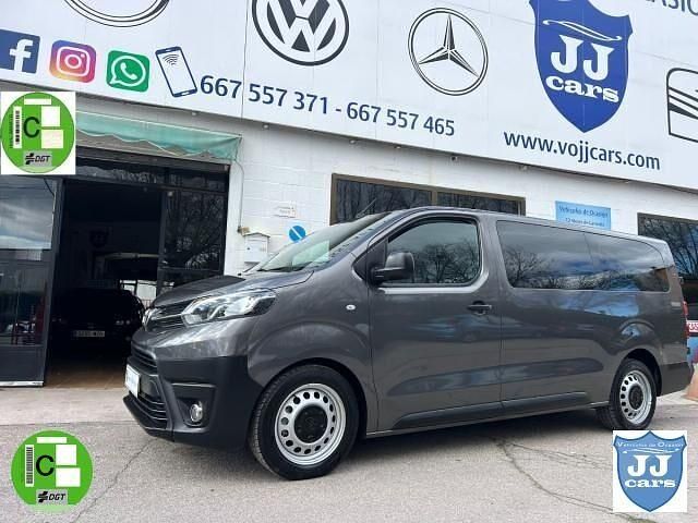 Usado Toyota Proace Verso Advance 145 CV (106 kW) 2022 Gris Familiar