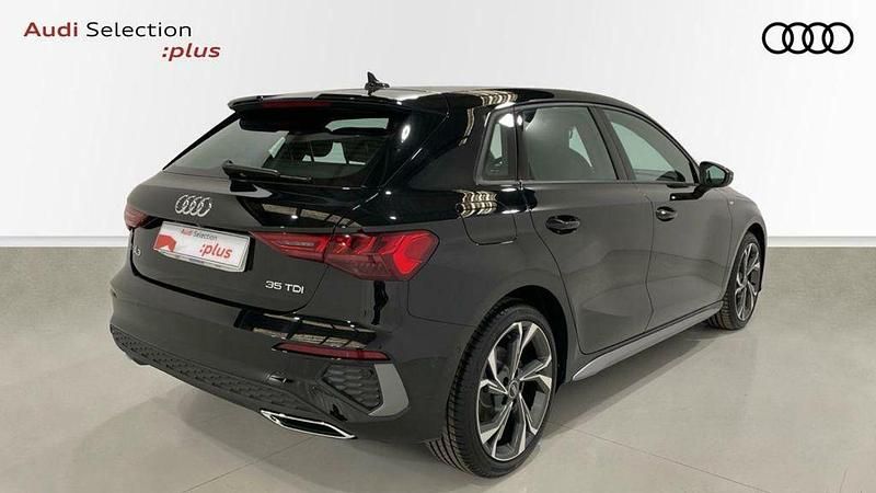 Usado Audi A3 150 CV (110 kW) 2024 Negro