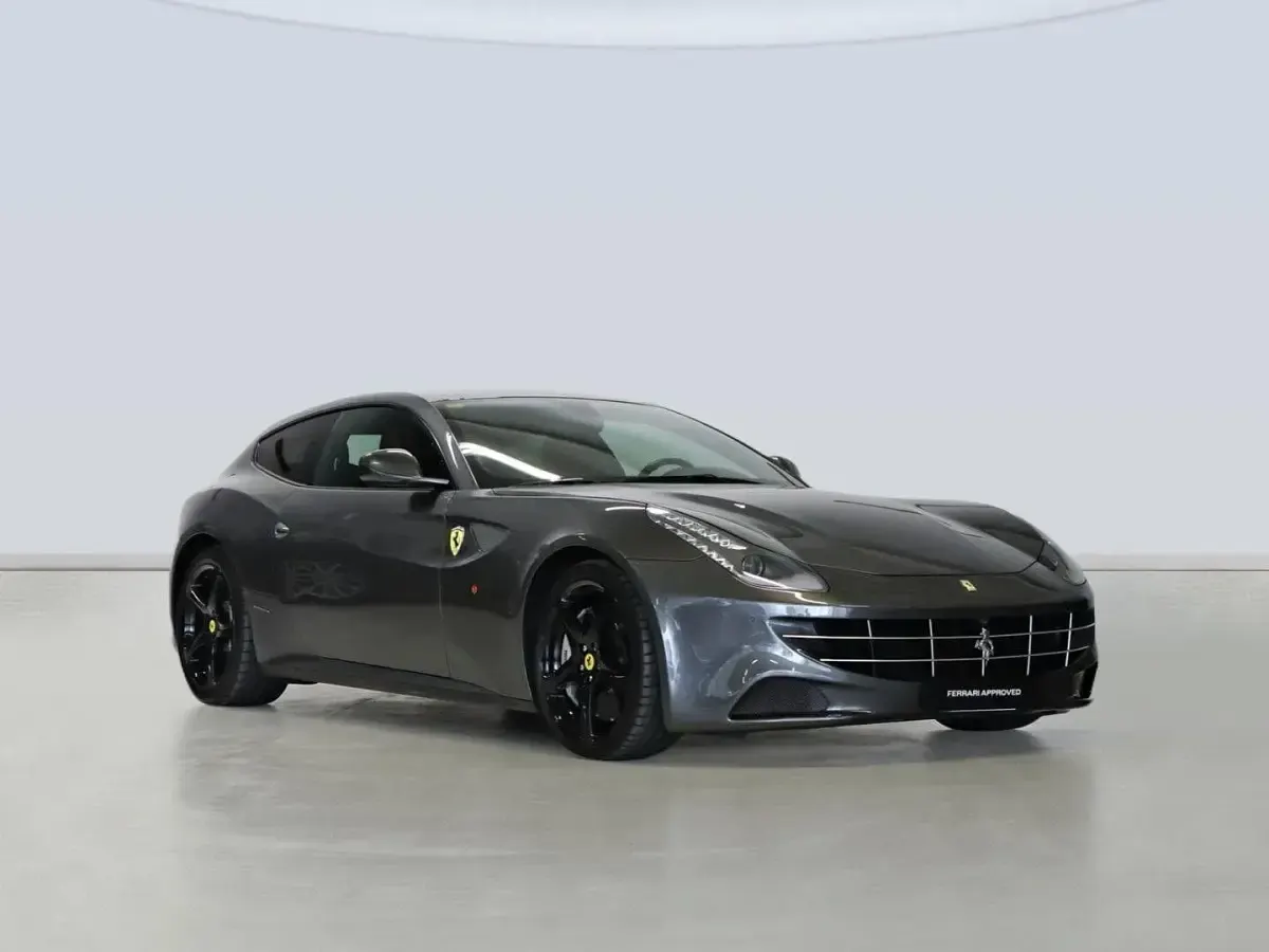 Usado Ferrari FF 659 CV (484 kW) 2015 Gris Familiar