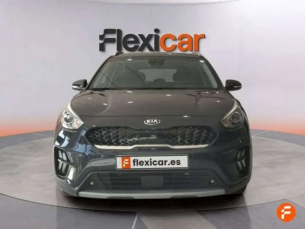 Usado Kia Niro 141 CV (103 kW) 2021 Negro SUV