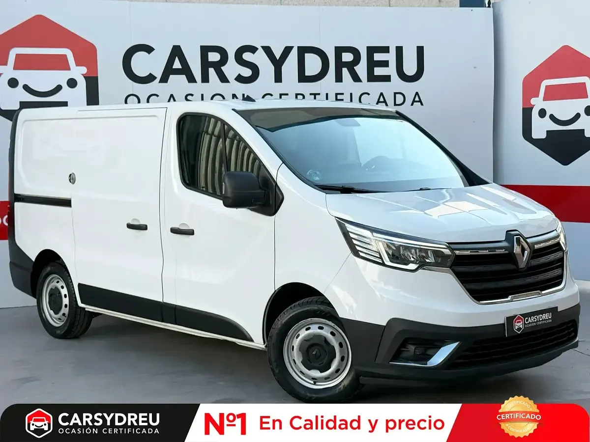 Usado Renault Trafic 131 CV (96 kW) 2023 Blanco Monovolumen