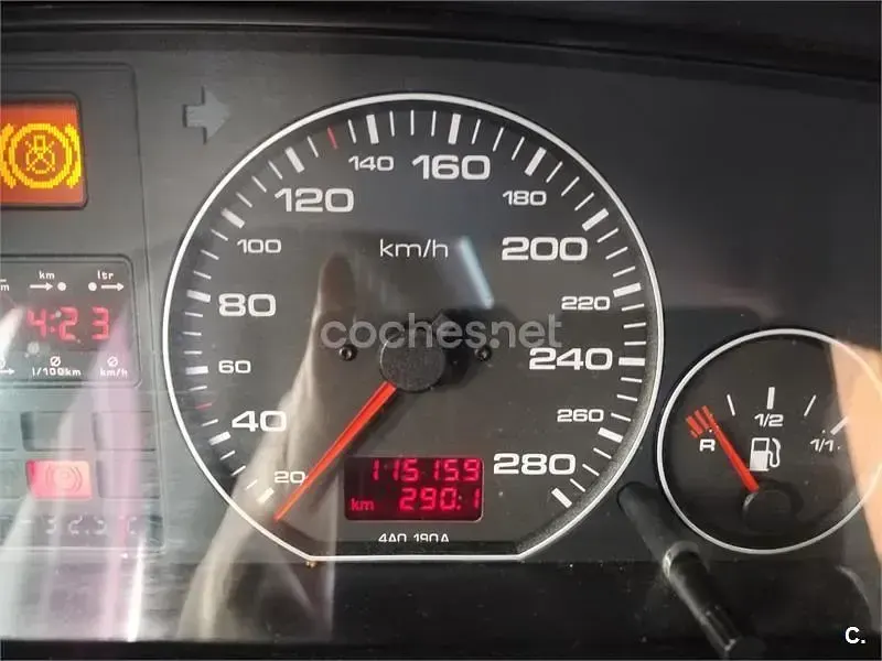 Usado Audi A6 150 CV (110 kW) 1995 Granate Familiar