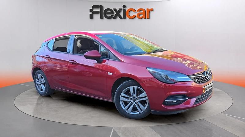 Usado Opel Astra GS Line 131 CV (96 kW) 2020 Rojo Utilitario
