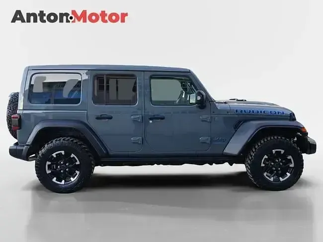 Usado Jeep Wrangler Rubicon 381 CV (280 kW) 2024 Gris SUV
