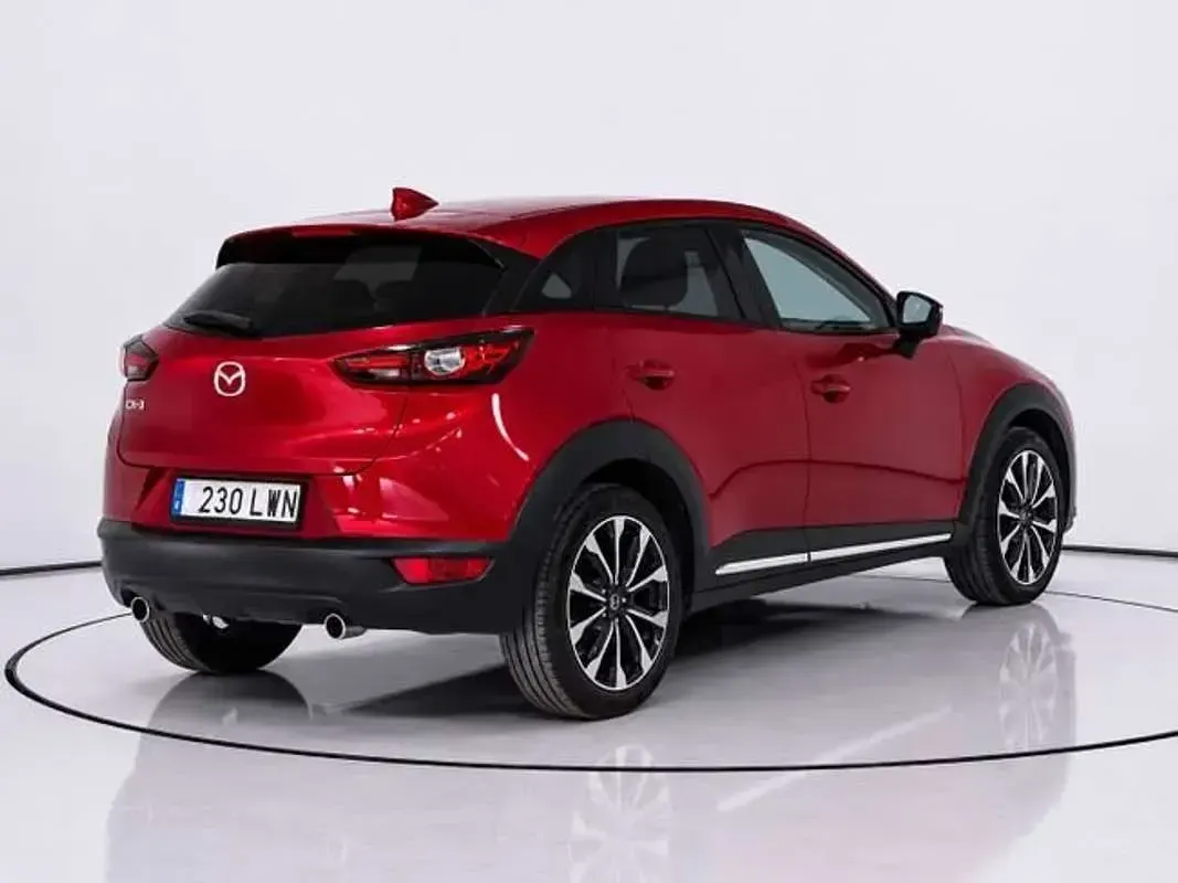 Usado Mazda CX-3 121 CV (88 kW) 2022 Rojo SUV
