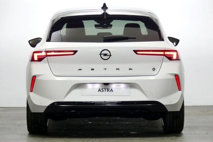 Usado Opel Astra 132 kW (180 CV) 2023