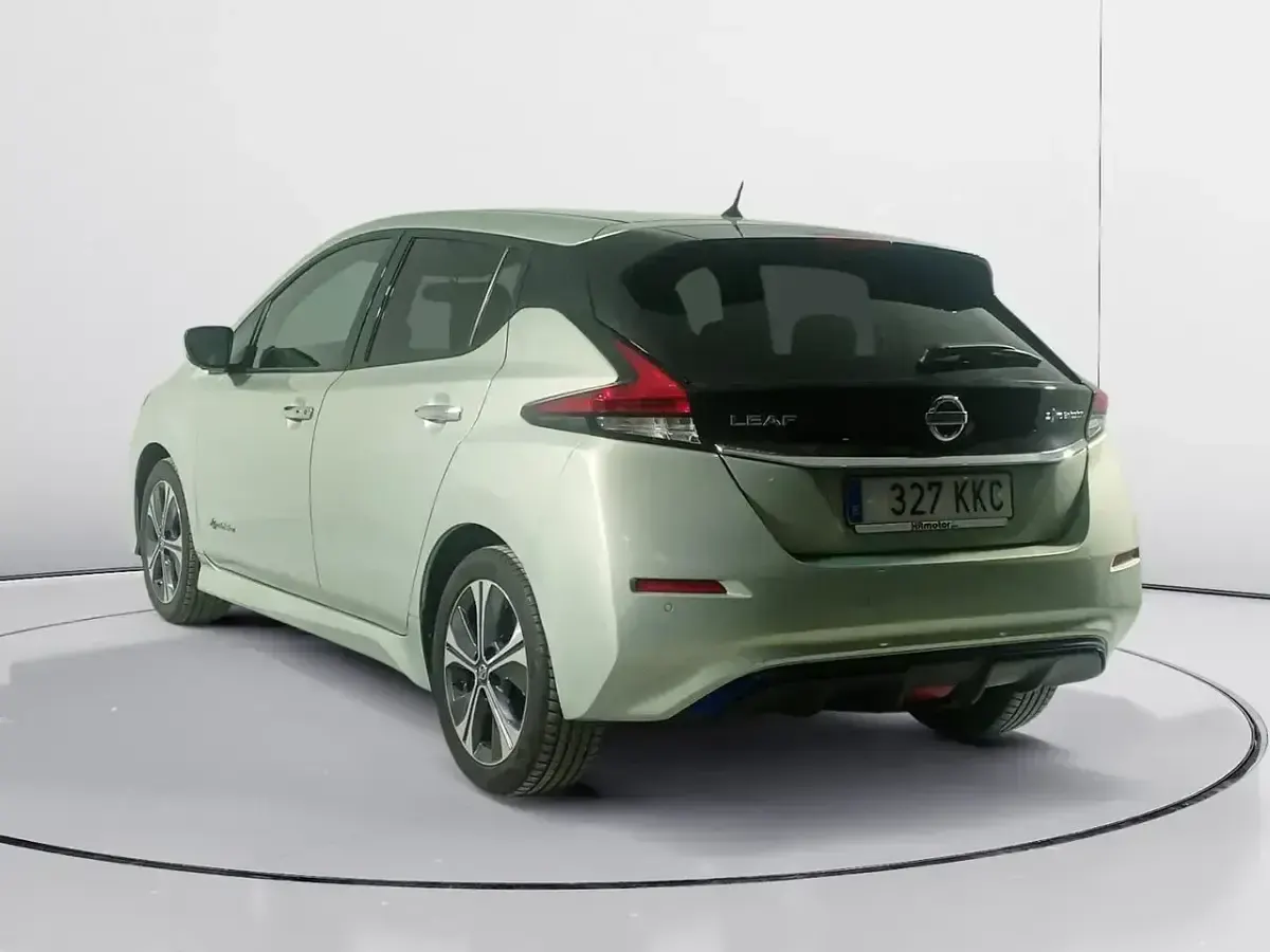 Usado Nissan Leaf N-Connecta 110 kW (150 CV) 2018 Gris Utilitario