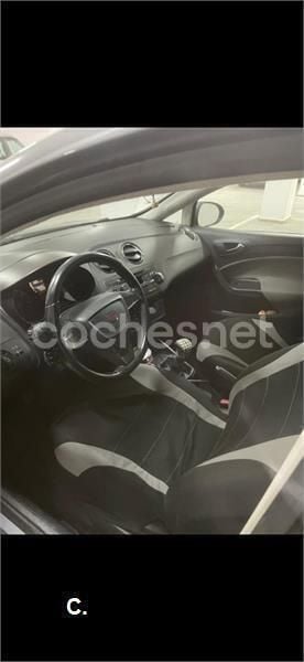Gris / plata Usado 2013 Seat Ibiza Style Berlina | 6500 € (Precio justo) - Imagen 1/4