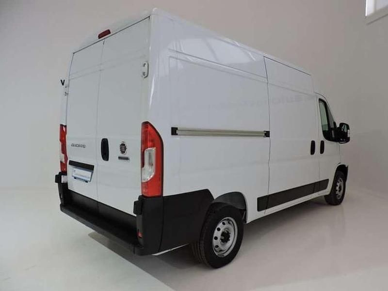Usado Fiat Ducato 141 CV (103 kW) 2022 Blanco Van