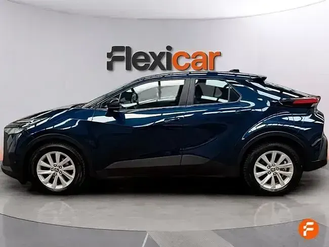 Usado Toyota C-HR Active 140 CV (102 kW) 2024 Azul SUV