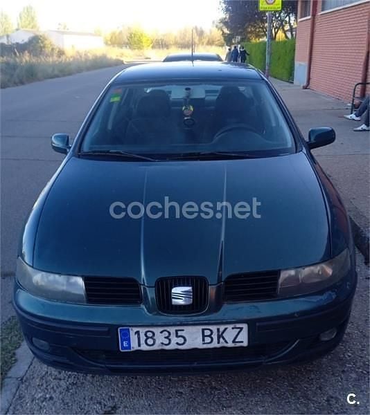 Verde Usado 2000 Seat Toledo Stella Berlina | 1649 € (Buen precio) - Imagen 1/4