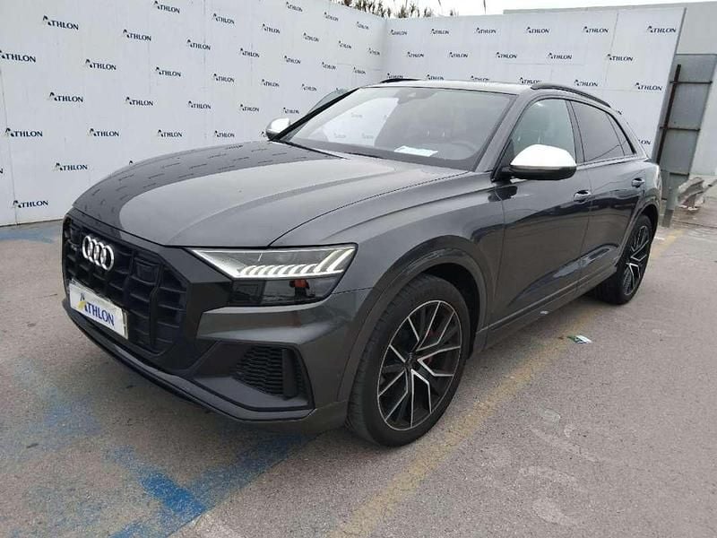 Usado Audi SQ8 435 CV (319 kW) 2020 Gris SUV