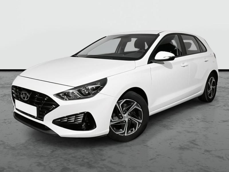 Usado Hyundai i30 120 CV (88 kW) 2022 Blanco polar Utilitario
