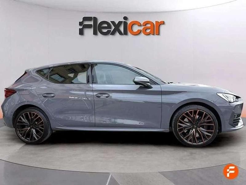 Usado Cupra Leon 245 CV (180 kW) 2020 Gris Berlina