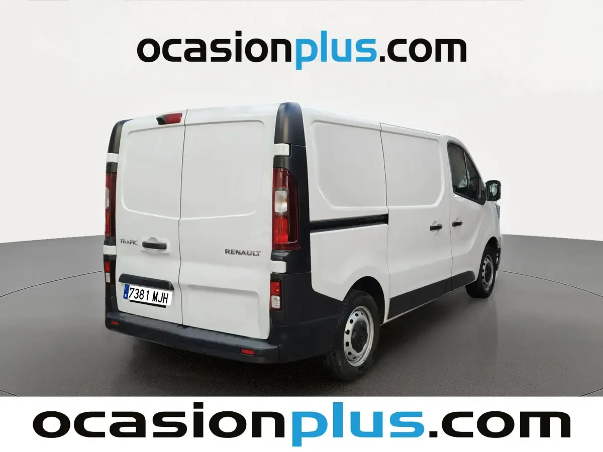 Usado Renault Trafic 131 CV (96 kW) 2023 Blanco Monovolumen