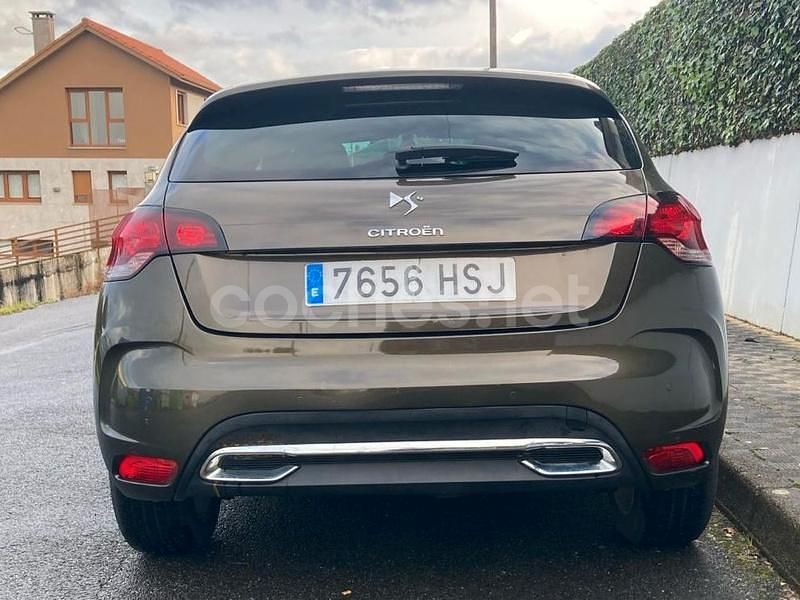 Usado Citroën DS4 Style 114 CV (83 kW) 2013 Marrón Utilitario
