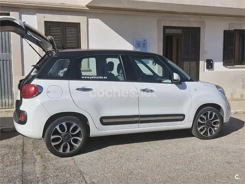 Usado Fiat 500L 95 CV (69 kW) 2013 Blanco Monovolumen