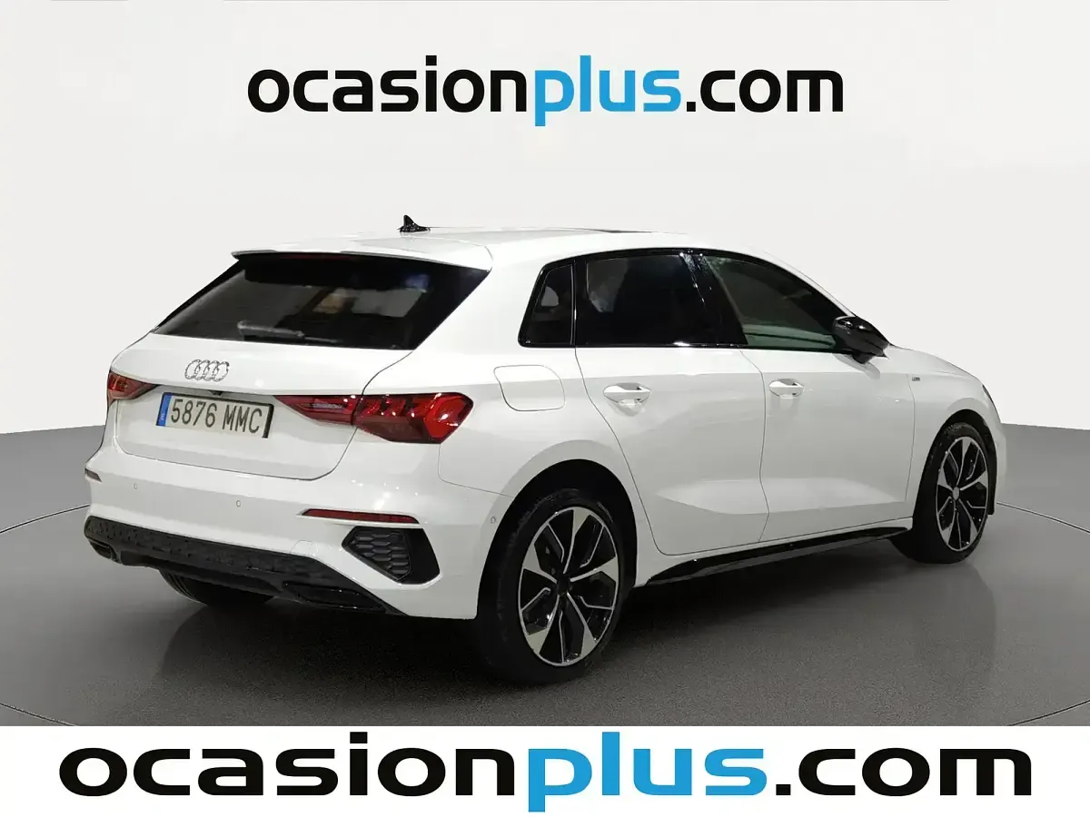 Käytetty Audi Q3 S-Line 150 HP (110 kW) 2022 Valkoinen Katumaasturi