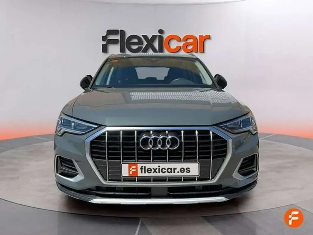 Usado Audi Q3 150 CV (110 kW) 2019 Gris SUV