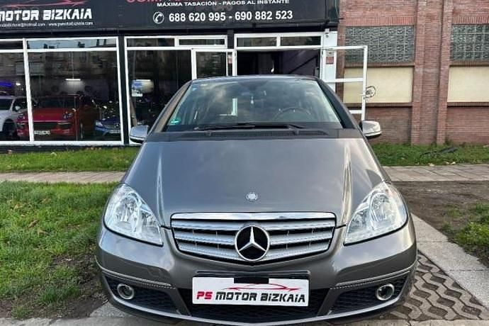 Usado Mercedes A180 Avantgarde 109 CV (80 kW) 2012