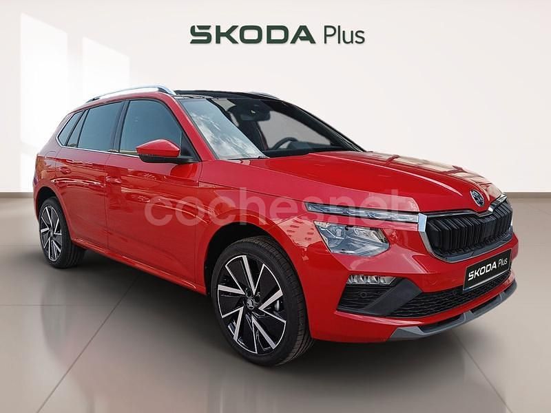 Rojo Nuevo 2025 Skoda Kamiq SUV | 25.990 € (Un poco caro) - Imagen 1/4