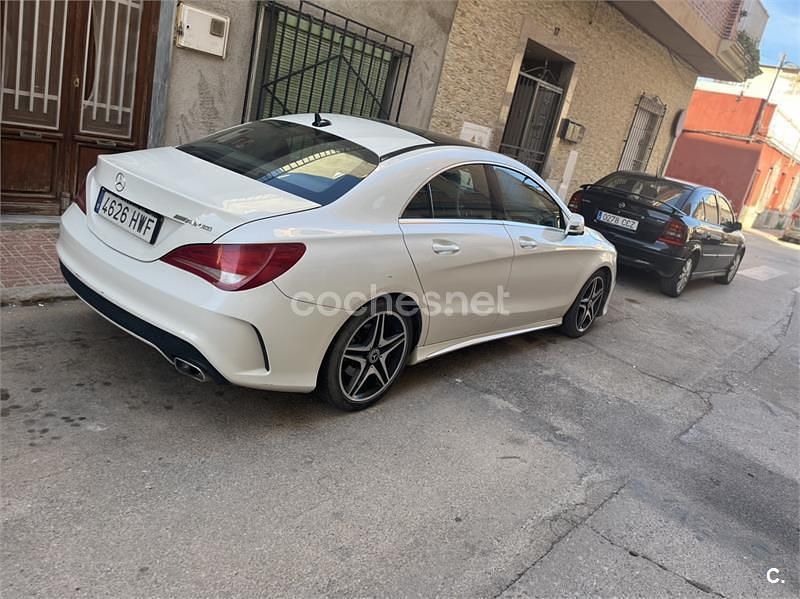 Usado Mercedes CLA200 AMG line 136 CV (100 kW) 2014 Blanco Berlina
