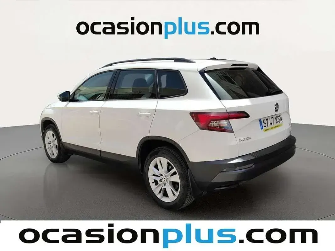 Usado Skoda Karoq Ambition 116 CV (85 kW) 2018 Blanco SUV
