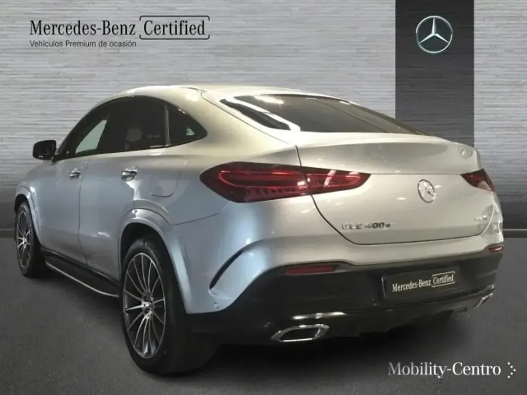 Usado Mercedes GLE400 252 CV (185 kW) 2024 Plata hightech