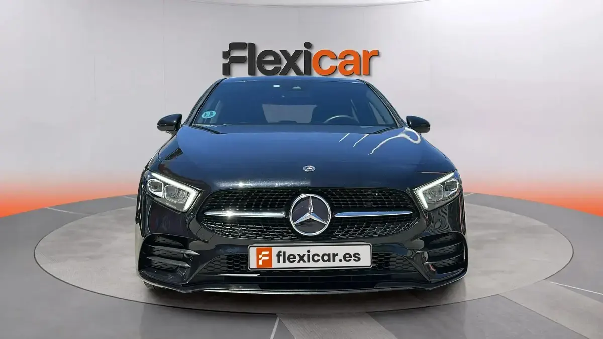 Usado Mercedes A200 150 CV (110 kW) 2021 Negro Berlina