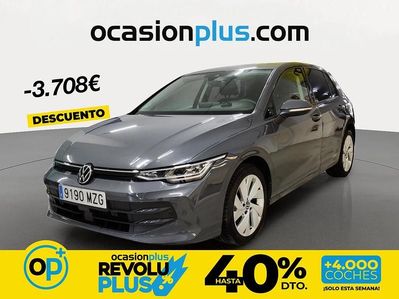 Usado VW Golf VIII 115 CV (84 kW) 2025 Gris / plata Berlina
