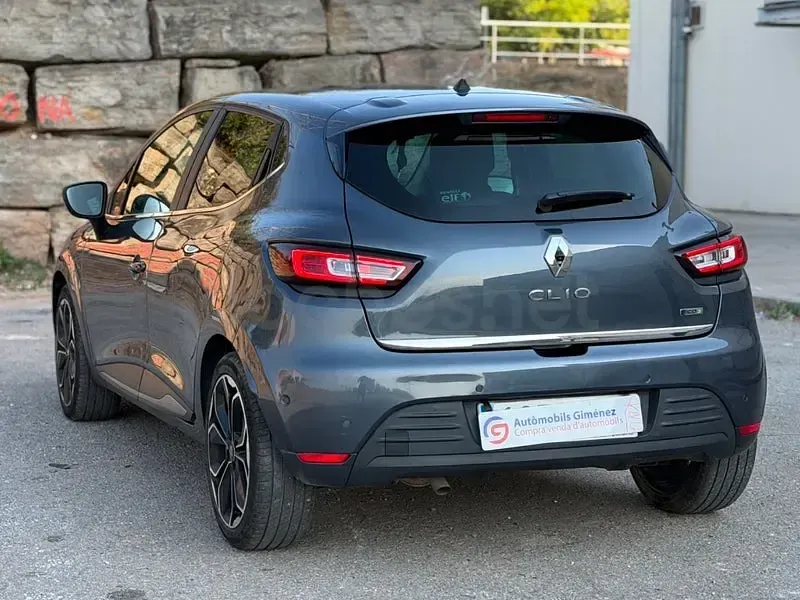 Usado Renault Clio IV LIMITED 90 CV (66 kW) 2017 Azul Berlina